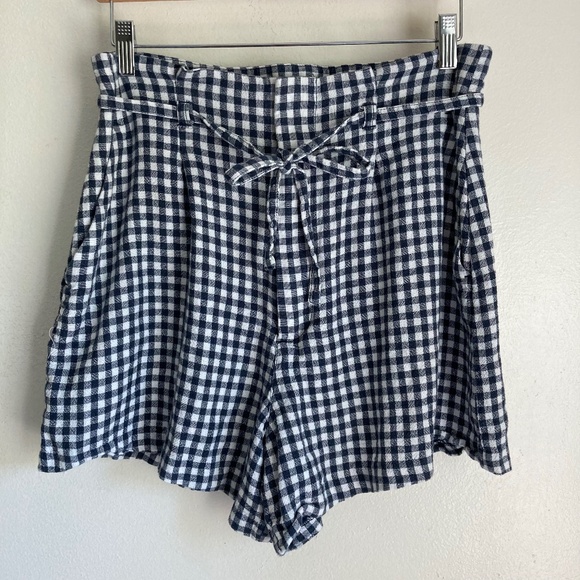 Abercrombie & Fitch Women’s linen blend shorts - Picture 1 of 7
